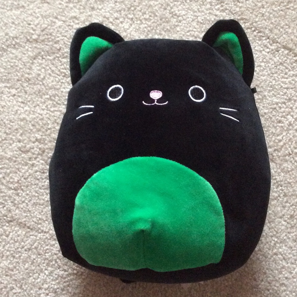 Cleo the black & green Halloween cat